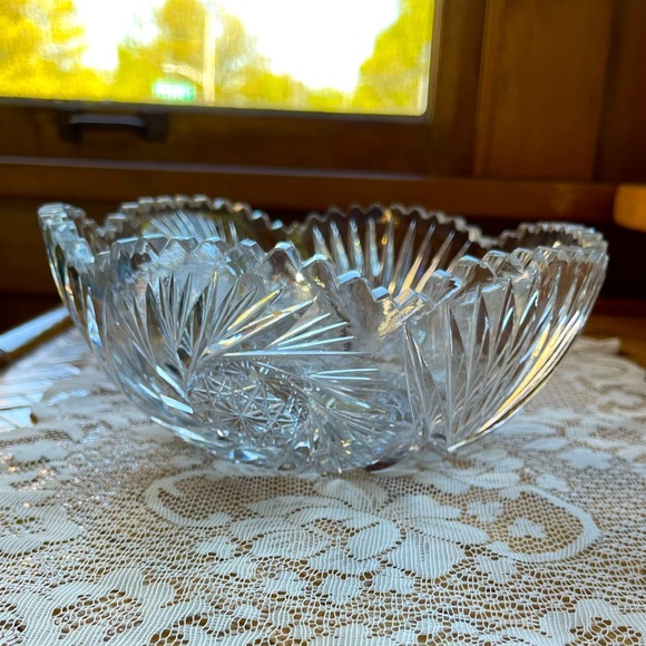 Cut crystal clear bowl, vintage